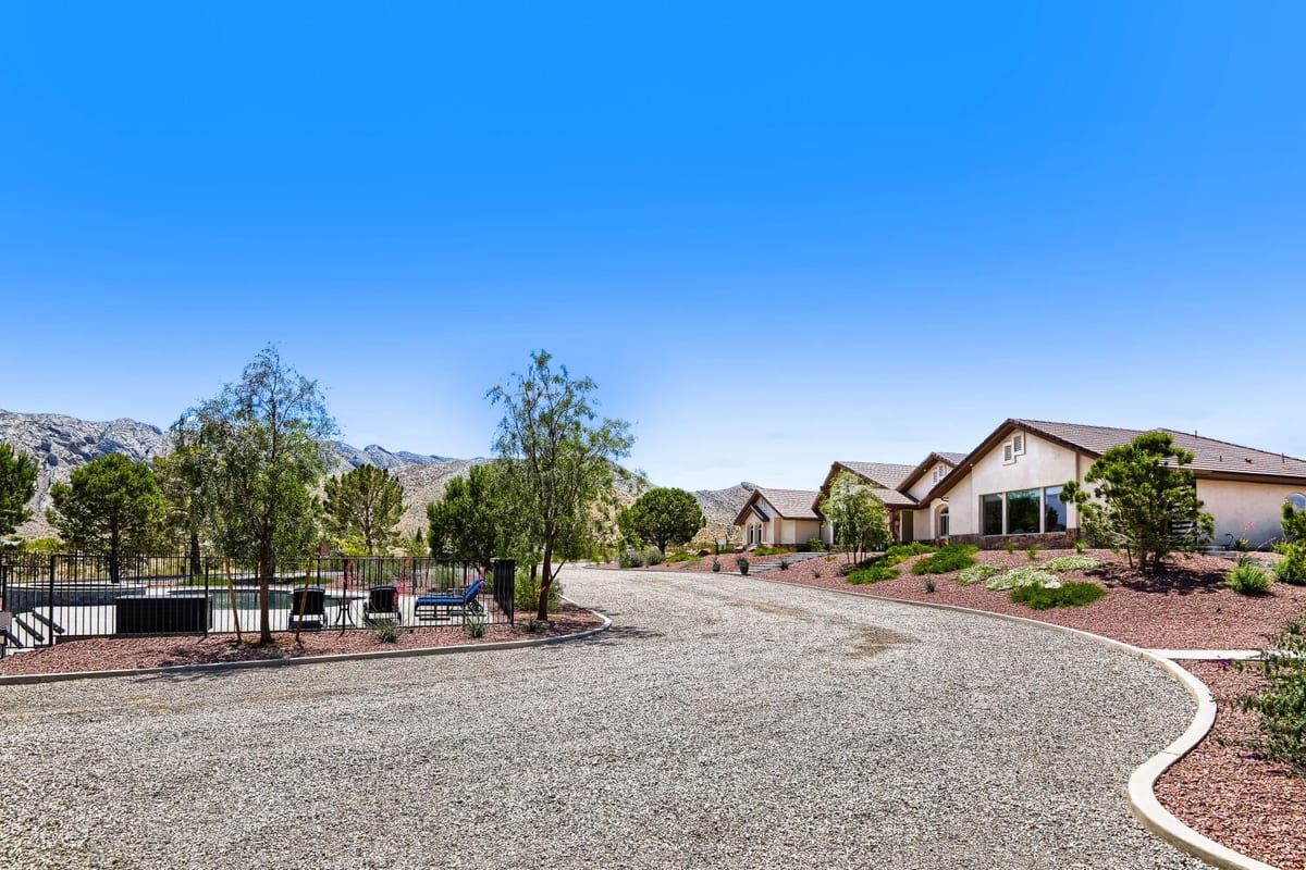 Outdoor entertaining space with desert views